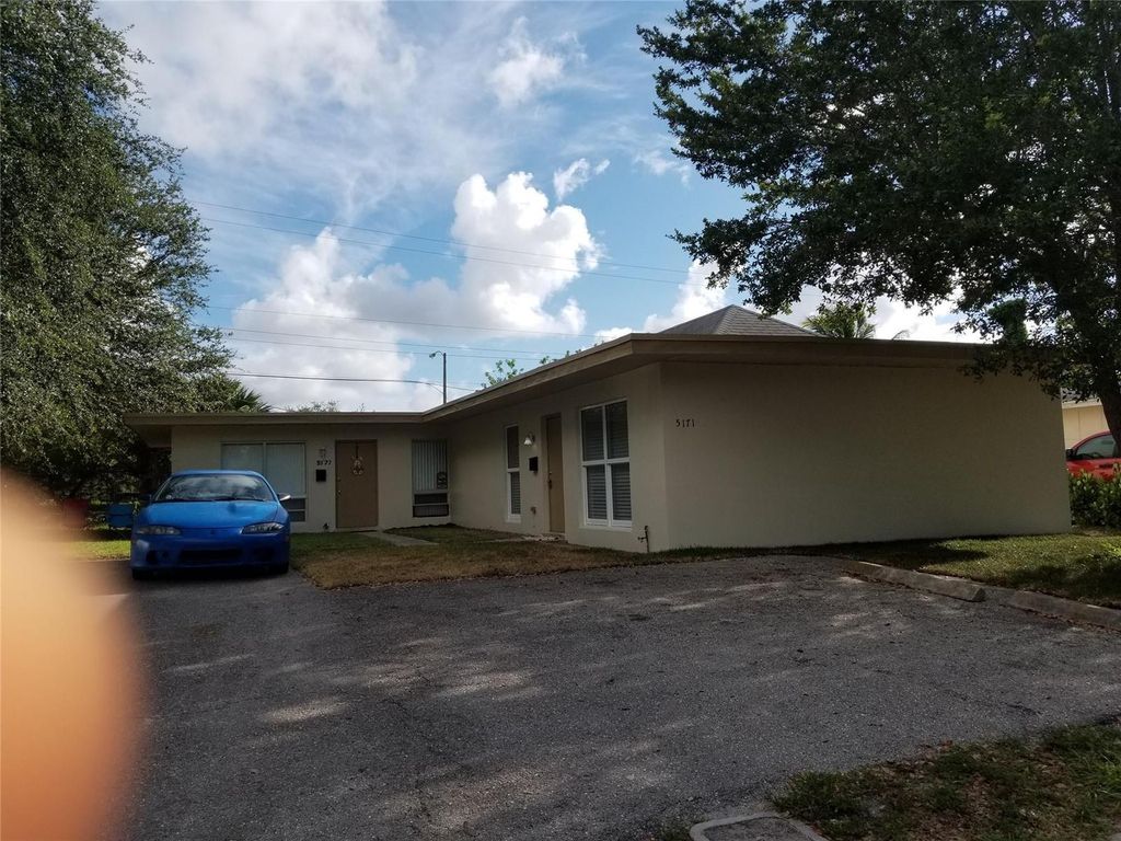 5171 Eadie Place 5171 & 5177, West Palm Beach, FL 33407