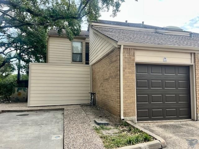 2277 S Kirkwood Road 1116, Houston, TX 77077