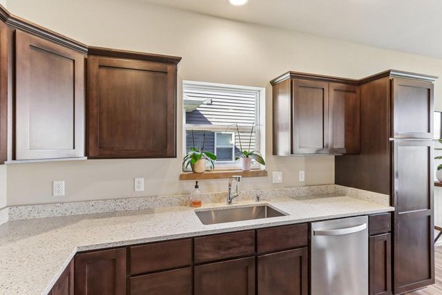 9716 Sweet Autumn Drive, Verona, WI 53593