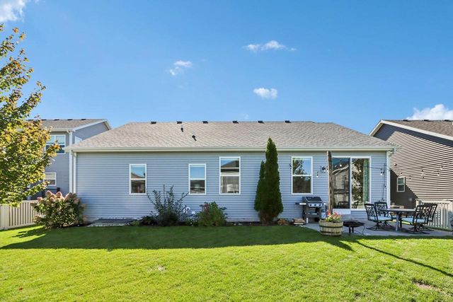 9716 Sweet Autumn Drive, Verona, WI 53593