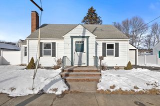 8 Waitt Ave, Lynn, MA 01902