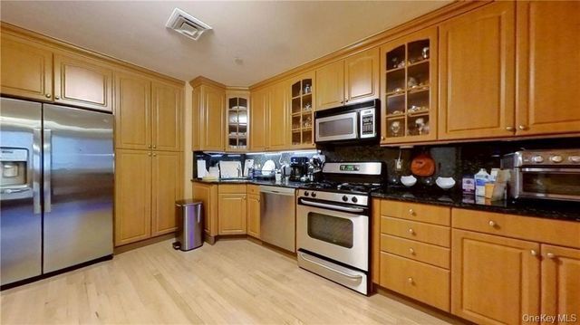 1830 Bath Avenue 102, Brooklyn, NY 11214