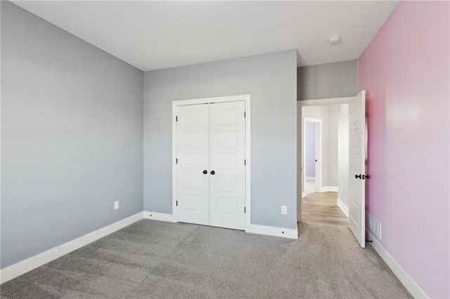 2313 Burris Drive, Harrisonville, MO 64701