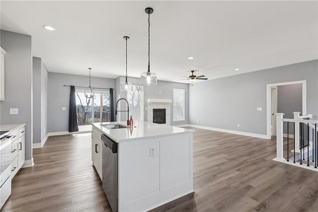 2313 Burris Drive, Harrisonville, MO 64701