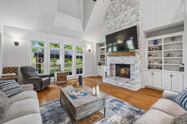 2440 Settlers Trce, Clarksville, TN 37043