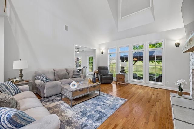 2440 Settlers Trce, Clarksville, TN 37043