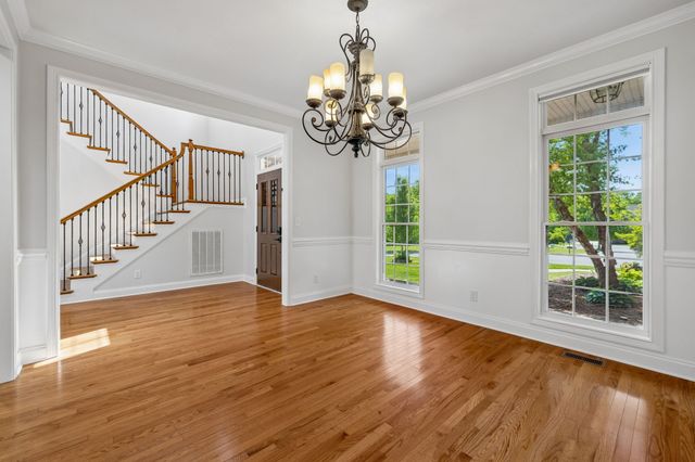 2440 Settlers Trce, Clarksville, TN 37043