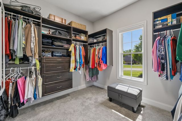 2440 Settlers Trce, Clarksville, TN 37043