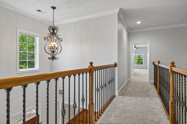 2440 Settlers Trce, Clarksville, TN 37043
