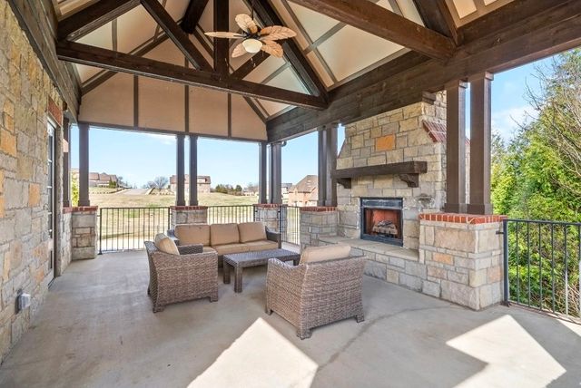 2440 Settlers Trce, Clarksville, TN 37043