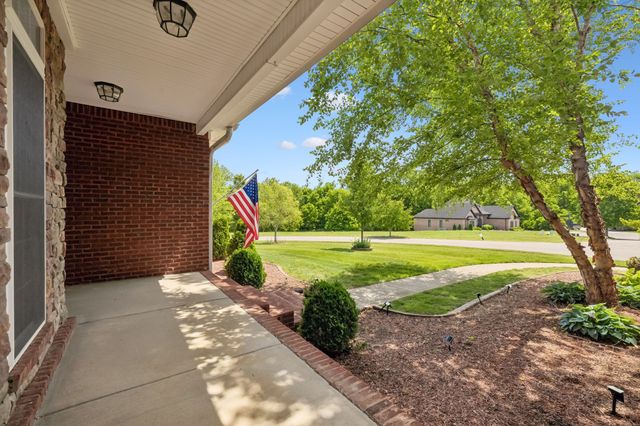 2440 Settlers Trce, Clarksville, TN 37043