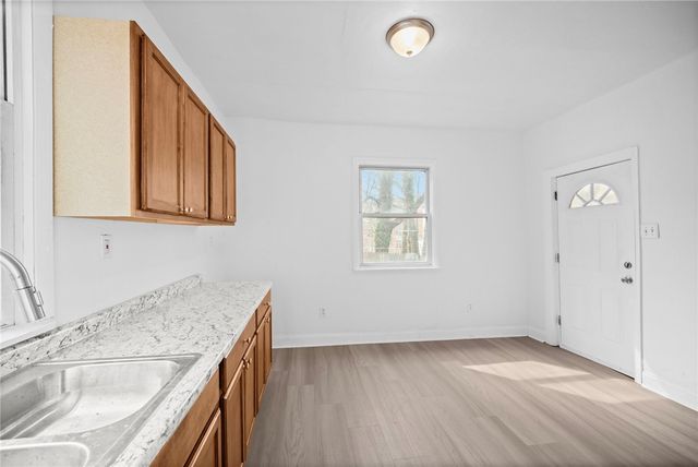 7128 Mount Vernon St, Homewood Brushton, PA 15208