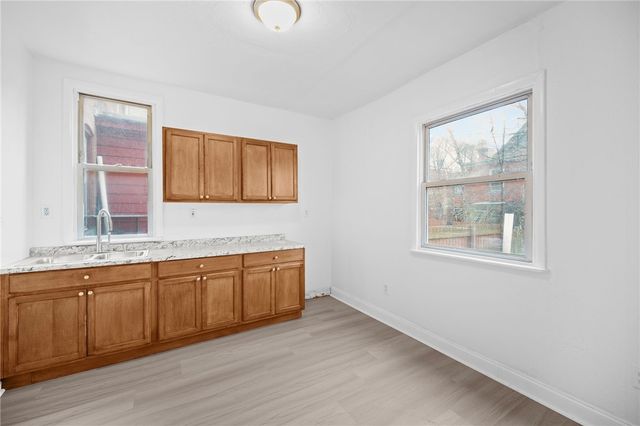 7128 Mount Vernon St, Homewood Brushton, PA 15208