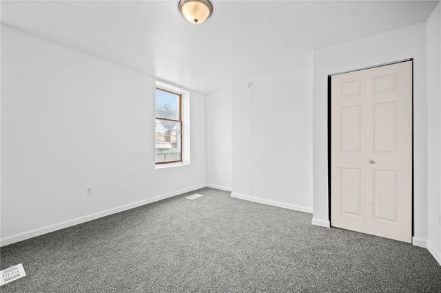 7128 Mount Vernon St, Homewood Brushton, PA 15208