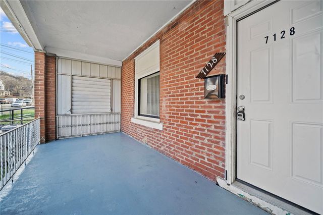 7128 Mount Vernon St, Homewood Brushton, PA 15208