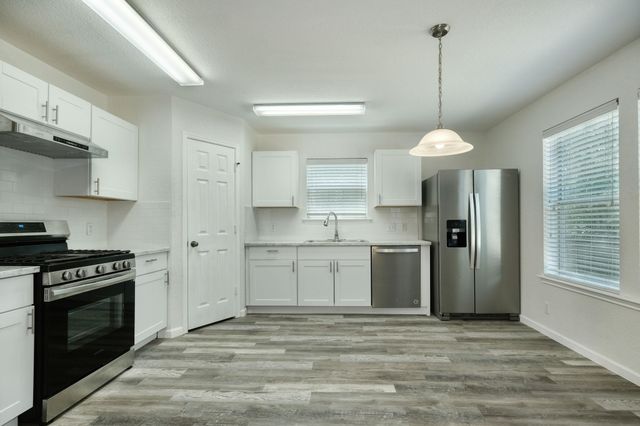 4620 Acers LN, Austin, TX 78725