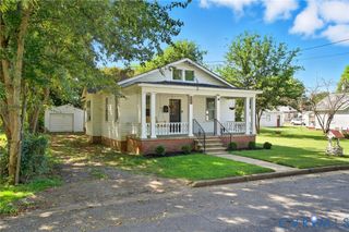 208 S 12th Ave, Hopewell, VA 23860