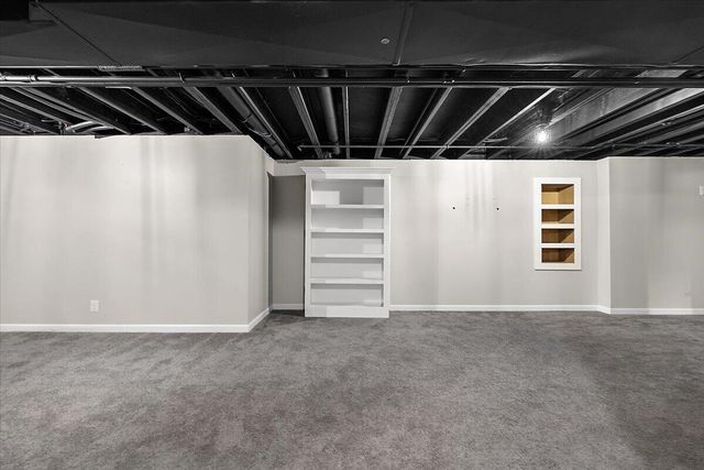 1701 J W Way, Royalton Twp, MI 49085