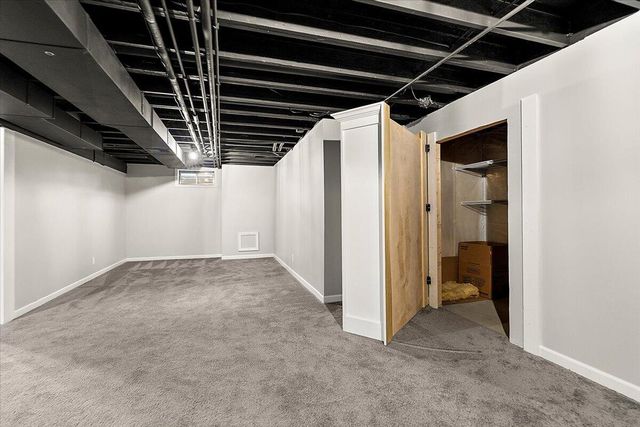 1701 J W Way, Royalton Twp, MI 49085