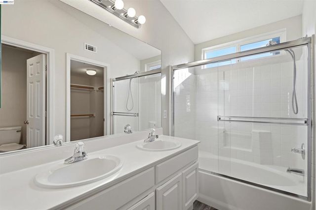 10856 Glengarry Lane, Dublin, CA 94568