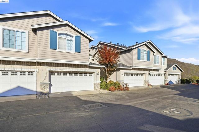10856 Glengarry Lane, Dublin, CA 94568