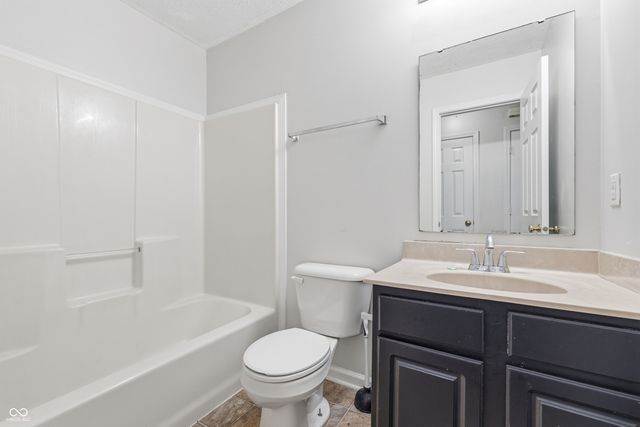 3431 Ashgrove Drive, Indianapolis, IN 46268