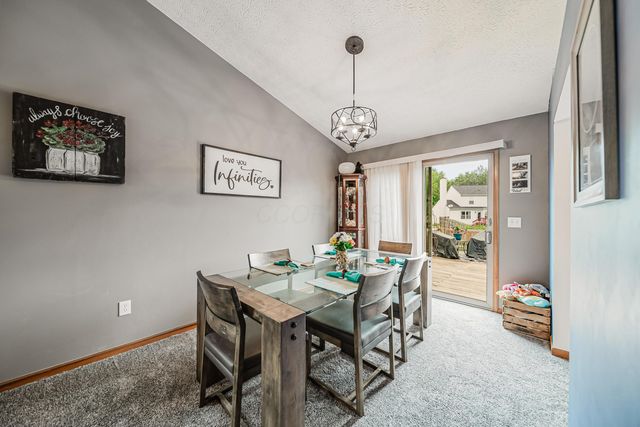 7393 Winchester Cathedral Court, Canal Winchester, OH 43110