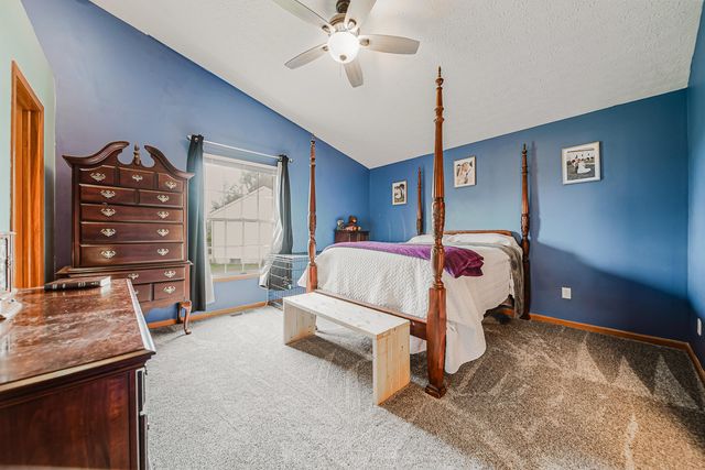 7393 Winchester Cathedral Court, Canal Winchester, OH 43110