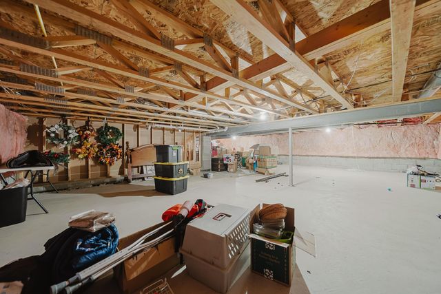 7393 Winchester Cathedral Court, Canal Winchester, OH 43110