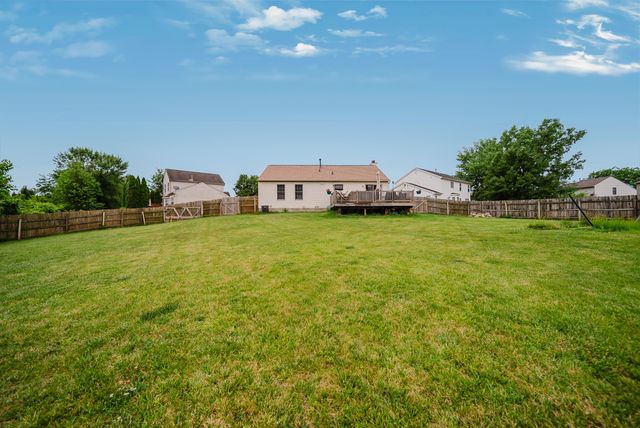 7393 Winchester Cathedral Court, Canal Winchester, OH 43110