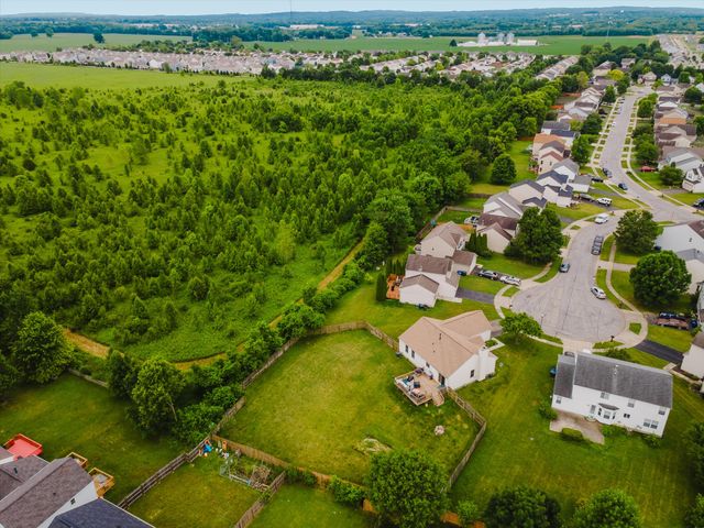 7393 Winchester Cathedral Court, Canal Winchester, OH 43110