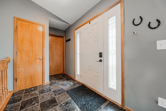 7393 Winchester Cathedral Court, Canal Winchester, OH 43110