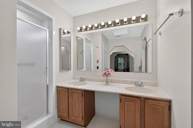 14929 NOTLEY RD, Silver Spring, MD 20905