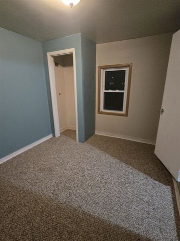 3229 7th Street, Muskegon Heights, MI 49444