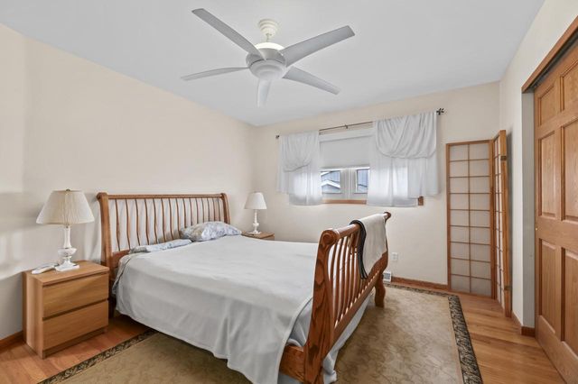 2115 Rambling Rose ROAD, Waukesha, WI 53186