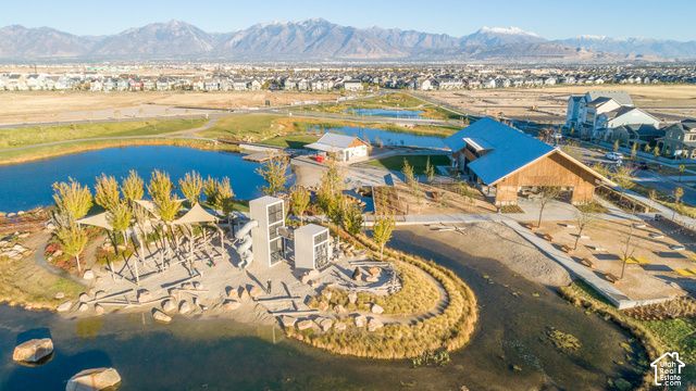 11283 S HAZEL GREEN DR, South Jordan, UT 84009