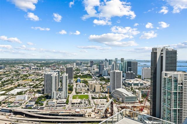 851 NE 1st Avenue PH 5402, Miami, FL 33132