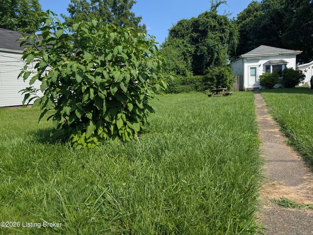 1449 Texas Ave, Louisville, KY 40217