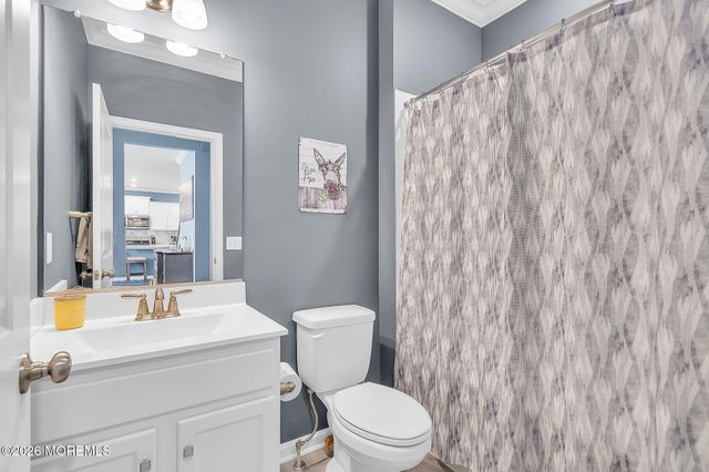 14 Bennet Lane, Manahawkin, NJ 08050
