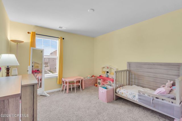 14 Bennet Lane, Manahawkin, NJ 08050