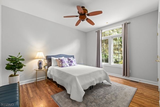 33 Fox Run, North Caldwell Boro, NJ 07006