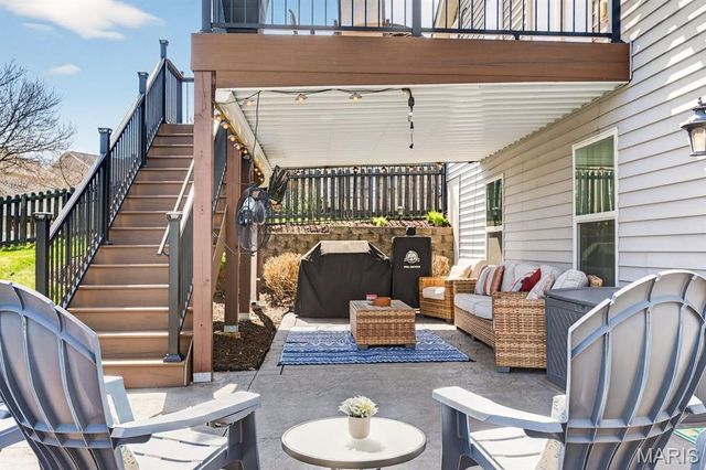 418 Country Stone Drive, Lake St Louis, MO 63367