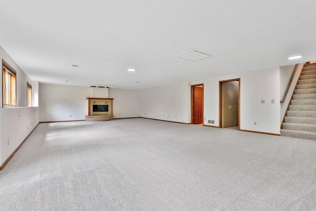 13460 Riverview Drive NW, Elk River, MN 55330