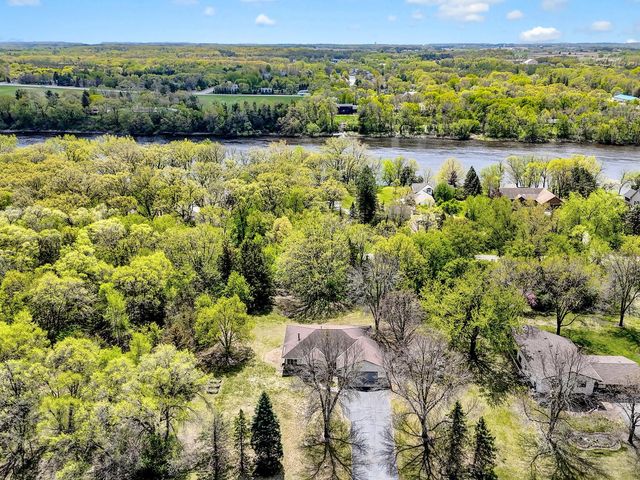 13460 Riverview Drive NW, Elk River, MN 55330