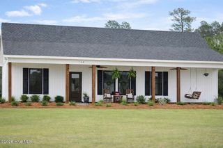 164 Phillip Mills Drive, Teachey, NC 28464