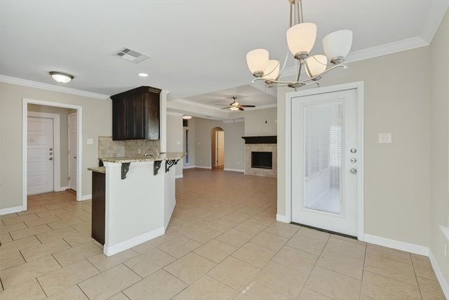 2818 Lake Rhapsody Dr, Corpus Christi, TX 78414