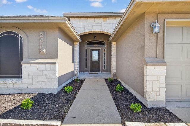 2818 Lake Rhapsody Dr, Corpus Christi, TX 78414