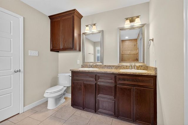 2818 Lake Rhapsody Dr, Corpus Christi, TX 78414