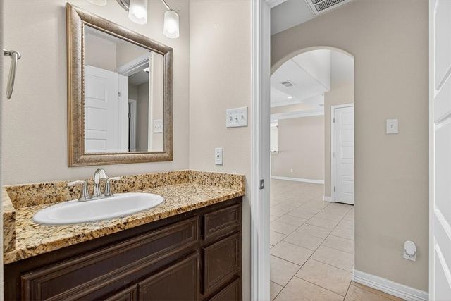 2818 Lake Rhapsody Dr, Corpus Christi, TX 78414