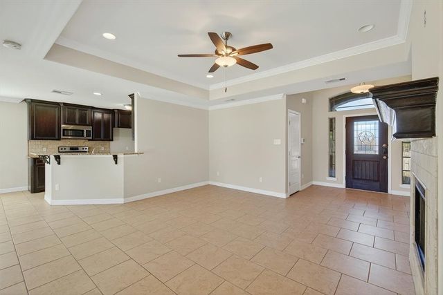 2818 Lake Rhapsody Dr, Corpus Christi, TX 78414